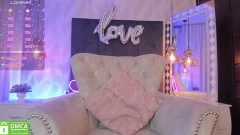 Snapshot of kataliina_18 chatting on 9, 3, 2025 Kat online show from 9, 3, 2025