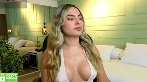 Snapshot of kataliina_18 chatting on 25, 9, 2025 Kat online show from 25, 9, 2025