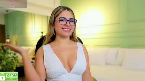 Snapshot of kataliina_18 chatting on 5, 10, 2025 Kat online show from 5, 10, 2025