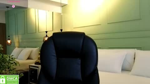 Snapshot of kataliina_18 chatting on 14, 11, 2025 Kat online show from 14, 11, 2025