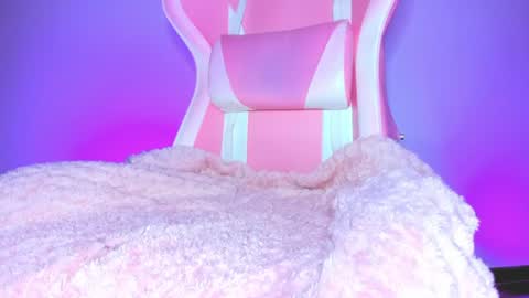 katalinaferreirax online show from 30, 6, 2026