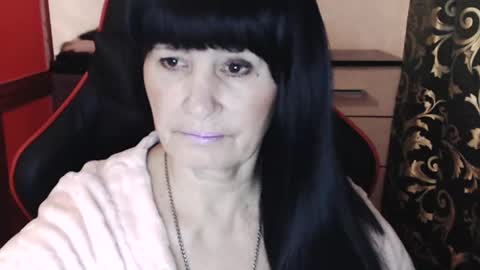 Snapshot of katarinaohdream chatting on 5, 12, 2024 KatarinaOhDream online show from 5, 12, 2024