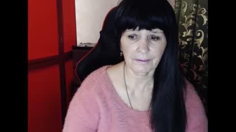 Snapshot of katarinaohdream chatting on 2, 2, 2025 KatarinaOhDream online show from 2, 2, 2025