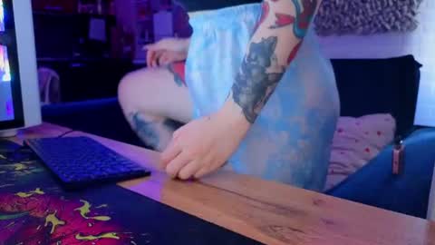 Kate online show from 5, 7, 2026