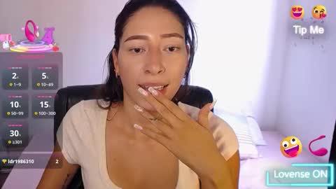 Carla Palmer online show from 4, 10, 2025