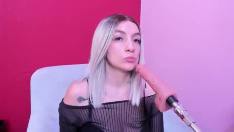 Snapshot of kate_bunny_ chatting on 28, 9, 2025 Kate online show from 28, 9, 2025