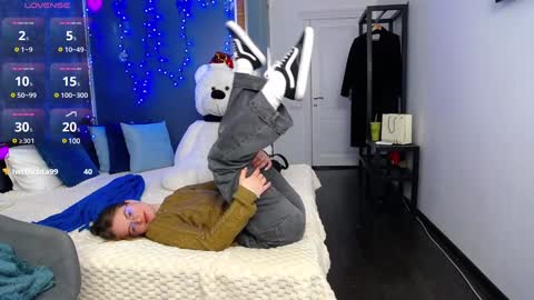 .Be kind and gentle with me and I will do my best for you.   online show from 22, 1, 2025