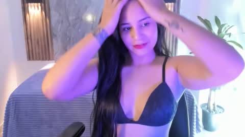 Snapshot of kate_owens chatting on 12, 11, 2025 kate owens online show from 12, 11, 2025