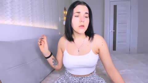 KATE online show from 1, 2, 2025