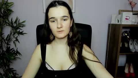 Snapshot of katedesire chatting on 2, 2, 2025 Kate  online show from 2, 2, 2025