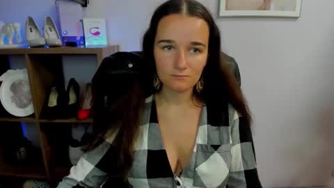 Snapshot of katedesire chatting on 14, 9, 2025 Kate  online show from 14, 9, 2025