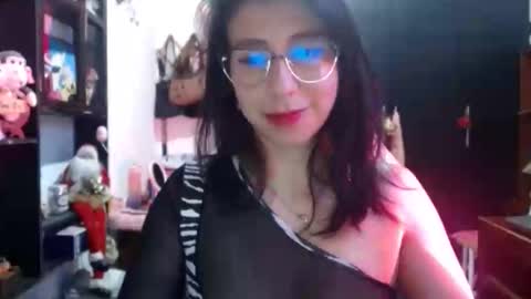 Kateeen18 online show from 17, 5, 2026