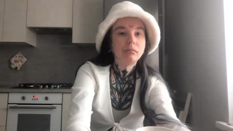 Milana online show from 27, 2, 2026