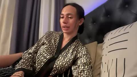 katetelmo  - Insta online show from 9, 12, 2024