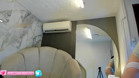 Im Katherine but call me Kate  online show from 5, 2, 2025