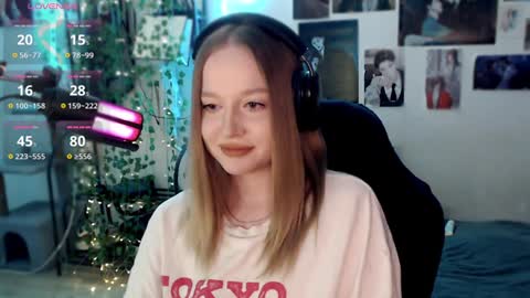 Snapshot of katerinaxvold chatting on 3, 2, 2025 Lisa online show from 3, 2, 2025