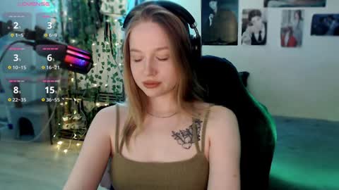 Snapshot of katerinaxvold chatting on 6, 2, 2025 Lisa online show from 6, 2, 2025