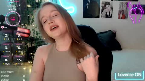 Snapshot of katerinaxvold chatting on 20, 2, 2025 Lisa online show from 20, 2, 2025