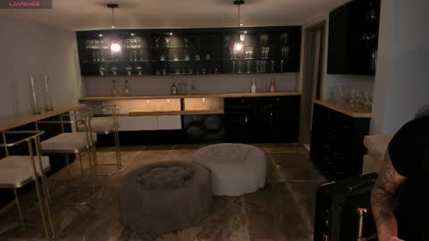 K A T E  online show from 15, 4, 2026