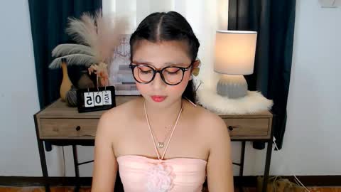 KATE online show from 5, 11, 2025