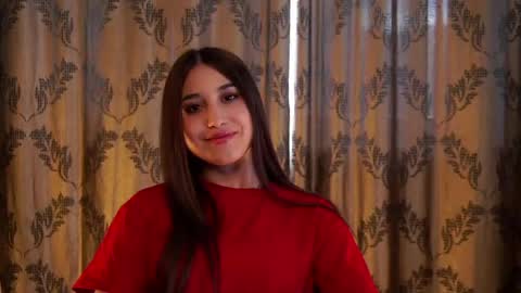 OLIVIA  online show from 18, 4, 2026