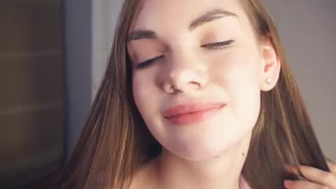 Sofa online show from 16, 4, 2026