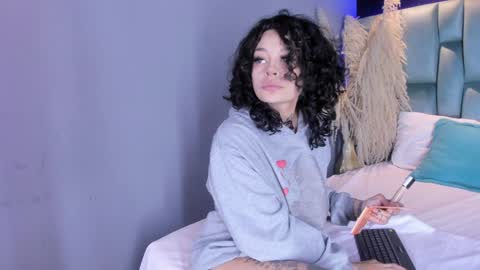 Snapshot of kathegomez_ chatting on 29, 1, 2025 KatheGomez  online show from 29, 1, 2025