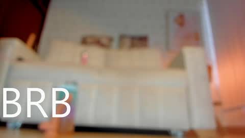 Kathee Saenz online show from 4, 2, 2025