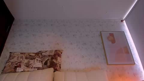 Kathee Saenz online show from 28, 2, 2025