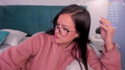 Snapshot of katherin_smith_ chatting on 8, 1, 2025 kathe online show from 8, 1, 2025