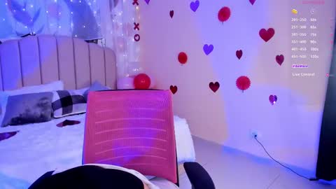Snapshot of katherin_smith_ chatting on 15, 2, 2025 kathe online show from 15, 2, 2025