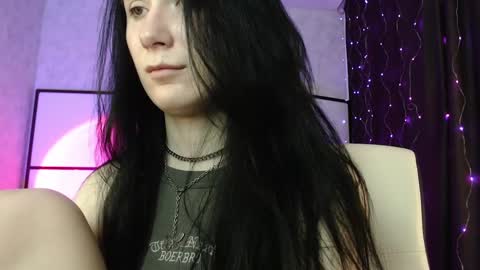 Snapshot of katherine_johnson chatting on 9, 1, 2025 katherine_johnson online show from 9, 1, 2025