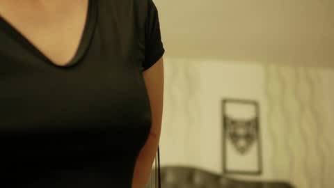 kathh_latorre online show from 11, 3, 2026