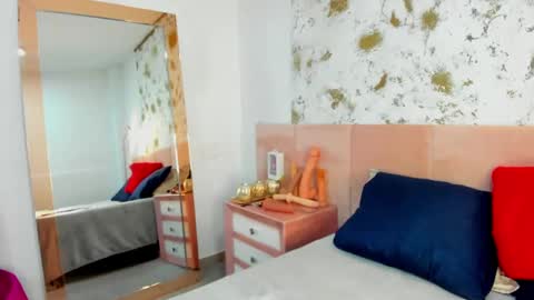 Khatia online show from 2, 2, 2025