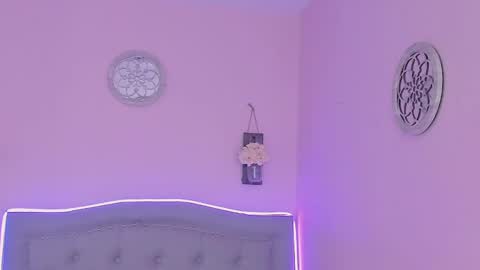 Snapshot of kathia_saenz chatting on 5, 2, 2025 Kathia  online show from 5, 2, 2025