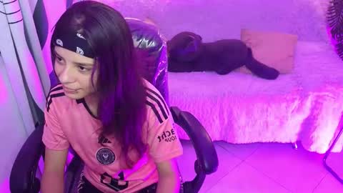 Snapshot of kathie_lozada chatting on 19, 9, 2025 kathie_lozada online show from 19, 9, 2025