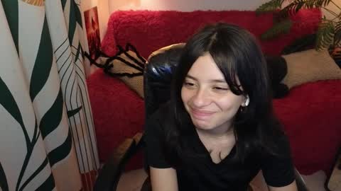 Snapshot of kathie_lozada chatting on 18, 10, 2025 kathie_lozada online show from 18, 10, 2025