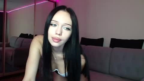 Snapshot of kathrineberry chatting on 28, 9, 2025 KathrineBerry online show from 28, 9, 2025
