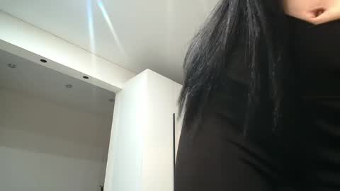 KathrineBerry online show from 18, 5, 2026
