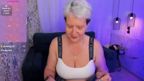 Snapshot of kathy_sunn chatting on 13, 5, 2026 Kathy online show from 13, 5, 2026