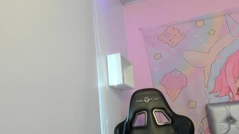 KATIA  online show from 9, 9, 2025