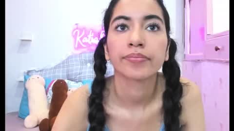 Snapshot of katiaflex chatting on 3, 2, 2025 Katia online show from 3, 2, 2025