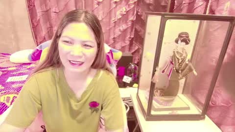 Snapshot of katie_8441 chatting on 8, 5, 2026 Kate online show from 8, 5, 2026
