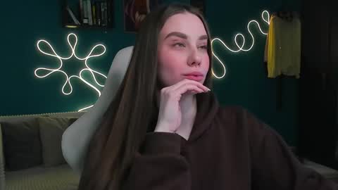 Katie online show from 14, 4, 2026