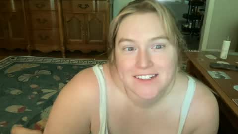 Snapshot of katiecopper27 chatting on 19, 6, 2026 katiecopper27 online show from 19, 6, 2026