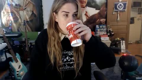 Snapshot of katiecutie_5 chatting on 19, 12, 2024 Katie online show from 19, 12, 2024