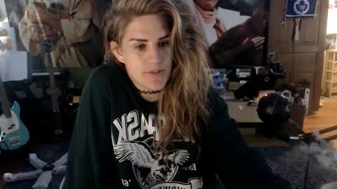 Snapshot of katiecutie_5 chatting on 17, 10, 2025 Katie online show from 17, 10, 2025