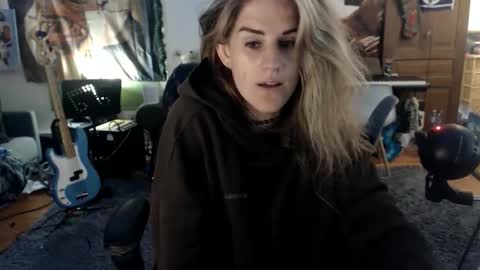 Katie online show from 4, 6, 2026