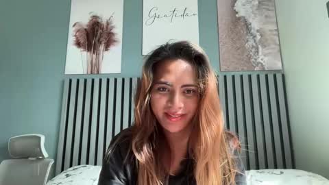 Snapshot of katiefrox_ chatting on 3, 11, 2025 katiefrox  online show from 3, 11, 2025