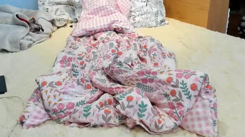 Miss Katie online show from 14, 2, 2026